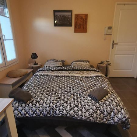 Logement En Hypercentre Dans Une Residence أميا المظهر الخارجي الصورة